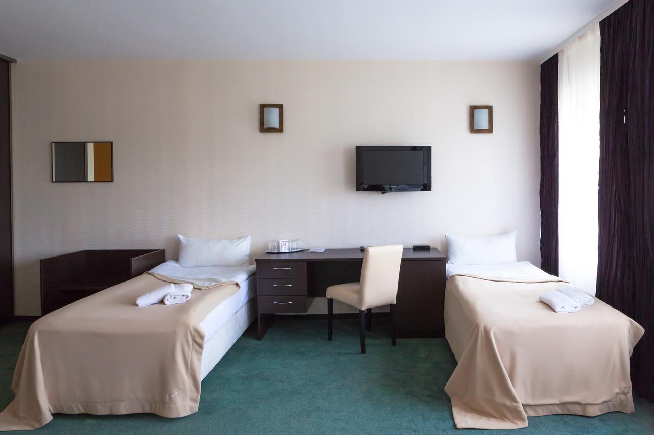 Hotel Palma Mažeikiai Extérieur photo