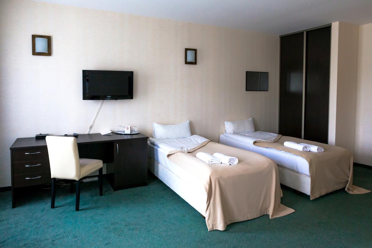 Hotel Palma Mažeikiai Extérieur photo